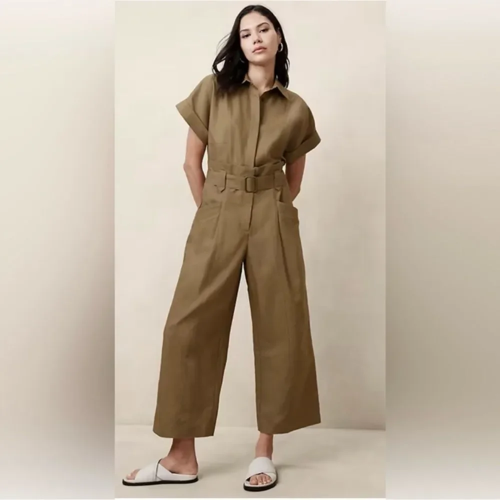 NWOT Banana Republic Linen Jumpsuit